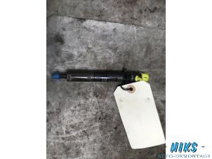 Used Injector (diesel) Renault Kangoo Express (FW) 1.5 dCi 70 Price on request offered by Niks autodemontage