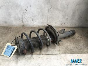 Used Front shock absorber rod, right Ford Focus 2 1.6 Ti-VCT 16V Price on request offered by Niks autodemontage