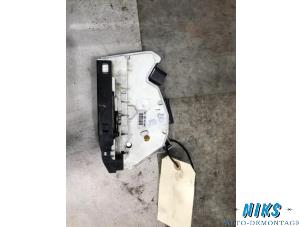 Used Door lock mechanism 2-door, right Seat Ibiza IV SC (6J1) 1.2 12V Price on request offered by Niks autodemontage