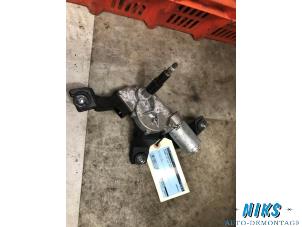 Used Rear wiper motor Hyundai i10 (B5) 1.2 16V Price on request offered by Niks autodemontage