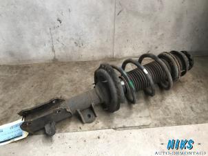Used Front shock absorber rod, left Hyundai i10 (B5) 1.2 16V Price on request offered by Niks autodemontage