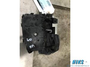 Used Rear door mechanism 4-door, right BMW 3 serie Touring (E91) 320i 16V Price on request offered by Niks autodemontage