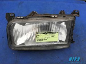 Used Headlight, left Volkswagen Passat Variant (35I) 1.8 i CL,GL,GT Price on request offered by Niks autodemontage