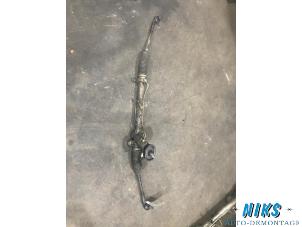 Used Power steering box Volkswagen Polo IV (9N1/2/3) 1.4 16V Price on request offered by Niks autodemontage