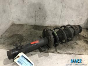 Used Front shock absorber rod, left Volkswagen Polo V (6R) 1.2 12V BlueMotion Technology Price on request offered by Niks autodemontage