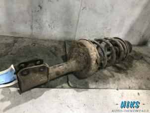 Used Front shock absorber rod, right Renault Kangoo Express (FC) 1.5 dCi 65 Price on request offered by Niks autodemontage