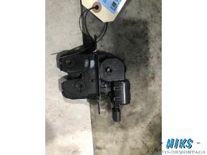 Used Boot lid lock mechanism Renault Zoé (AG) Price on request offered by Niks autodemontage