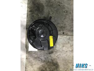 Used Heating and ventilation fan motor Volkswagen Golf V (1K1) 1.6 FSI 16V Price on request offered by Niks autodemontage