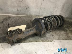 Used Front shock absorber rod, left Volkswagen Golf III (1H1) 1.8 CL,GL Price on request offered by Niks autodemontage