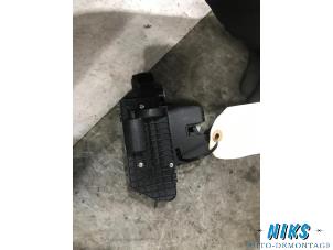 Used Boot lid lock mechanism Citroen DS3 (SA) 1.6 16V VTS THP 155 Price on request offered by Niks autodemontage