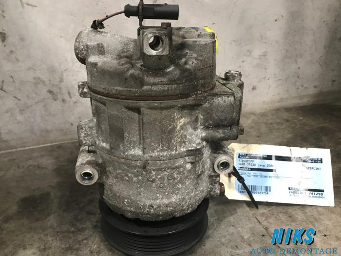 Air conditioning pump from a Seat Ibiza III (6L1) 1.4 16V 100 2006