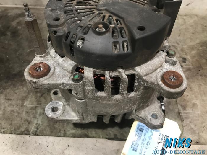 Dynamo Volkswagen Caddy III (2KA,2KH,2CA,2CH), 2004 / 2015 2.0 SDI, Delivery, Diesel, 1.968cc, 51kW (69pk), FWD, BDJ; BST, 2004-03 / 2010-08, 2KA (Used)