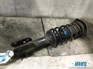 Used Front shock absorber rod, right Suzuki Alto (RF410) 1.1 16V Price on request offered by Niks autodemontage