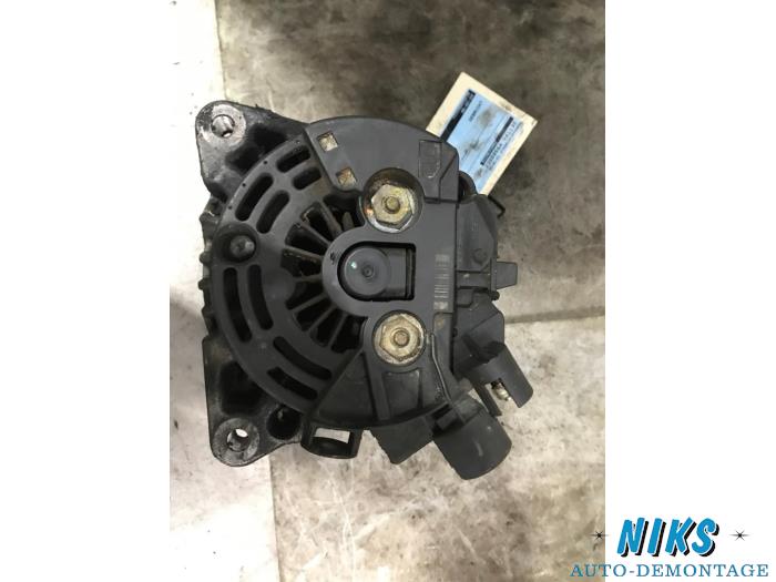 Dynamo from a Peugeot Partner 2.0 HDi 2002