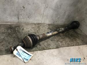 Used Front drive shaft, right Seat Altea XL (5P5) 1.9 TDI Price on request offered by Niks autodemontage