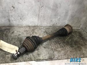 Used Front drive shaft, left Seat Leon (1M1) 1.6 16V Price on request offered by Niks autodemontage