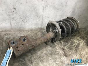 Used Front shock absorber rod, right Mercedes A (W168) 1.6 A-160 Price on request offered by Niks autodemontage