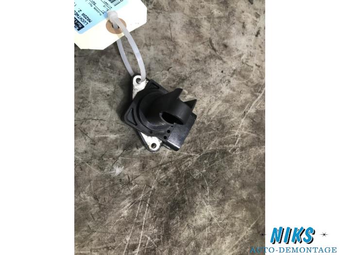 Begagnade Aerometer Mazda 2 (DE) 1.3 16V S-VT Pris på förfrågan erbjuds av Niks autodemontage