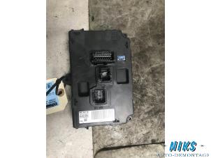 Used Towbar module Citroen C5 II Break (RE) 2.0 16V Price on request offered by Niks autodemontage