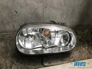 Used Headlight, right Volkswagen Golf IV (1J1) 1.4 16V Price on request offered by Niks autodemontage