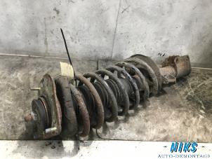 Used Front shock absorber rod, right Volvo V70 (GW/LW/LZ) 2.5 10V Price on request offered by Niks autodemontage