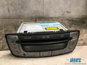 Used Radio Toyota Aygo (B10) 1.0 12V VVT-i Price on request offered by Niks autodemontage