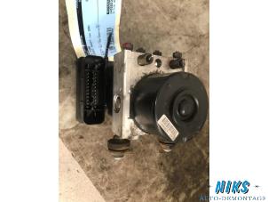 Used ABS pump Suzuki Swift (ZA/ZC/ZD1/2/3/9) 1.3 VVT 16V Price on request offered by Niks autodemontage