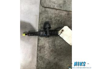 Używane Wtryskiwacz (Diesel) Volkswagen Caddy III (2KA,2KH,2CA,2CH) 2.0 SDI Cena na żądanie oferowane przez Niks autodemontage