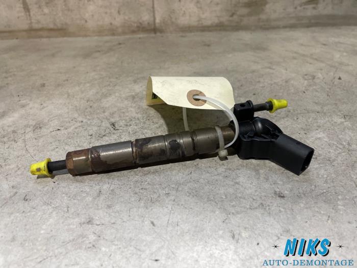 Usagé Injecteurs Mercedes ML II (164/4JG) 3.0 ML-300 CDI 4-Matic V6 24V Prix sur demande proposé par Niks autodemontage