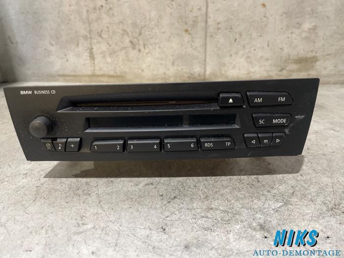 Gebrauchte Radio BMW 3 serie (E90) 325i 24V Preis auf Anfrage angeboten von Niks autodemontage