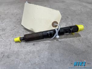 Usagé Injecteur (diesel) Renault Kangoo Express (FW) 1.5 dCi 85 Prix sur demande proposé par Niks autodemontage