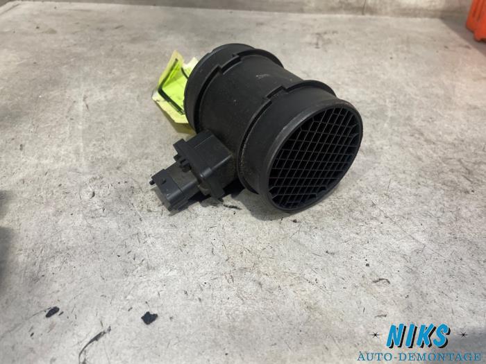 Begagnade Aerometer Fiat Punto Evo (199) 1.3 JTD Multijet 85 16V Euro 5 Pris på förfrågan erbjuds av Niks autodemontage