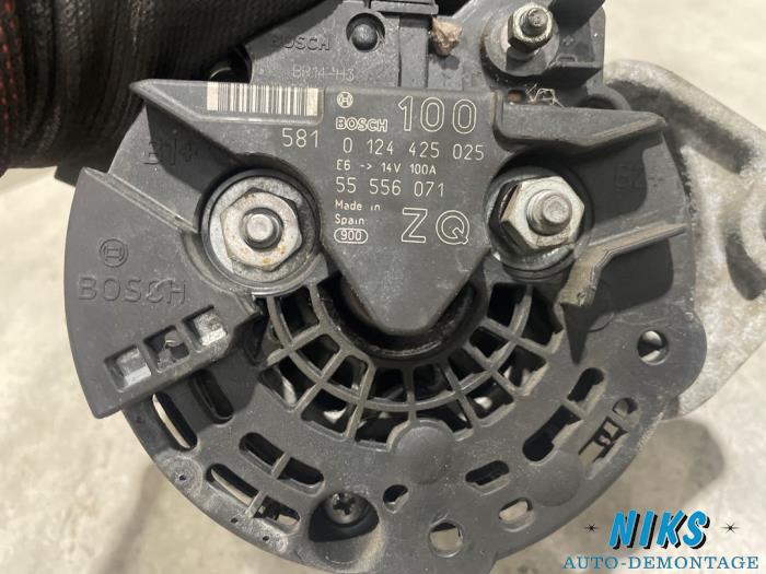 Dynamo d'un Opel Astra H (L48) 1.8 16V 2005