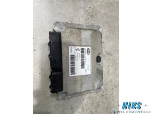 Usagé Ordinateur réservoir automatique Renault Clio III (BR/CR) 1.2 16V Quickshift 5 Prix sur demande proposé par Niks autodemontage