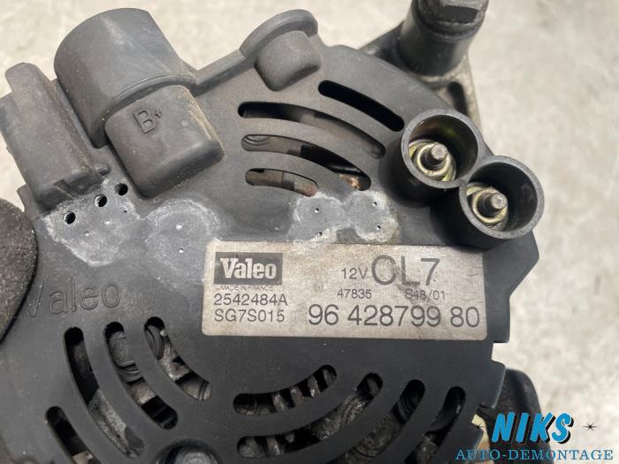 Dynamo from a Peugeot 206 (2A/C/H/J/S) 1.4 XR,XS,XT,Gentry 2002