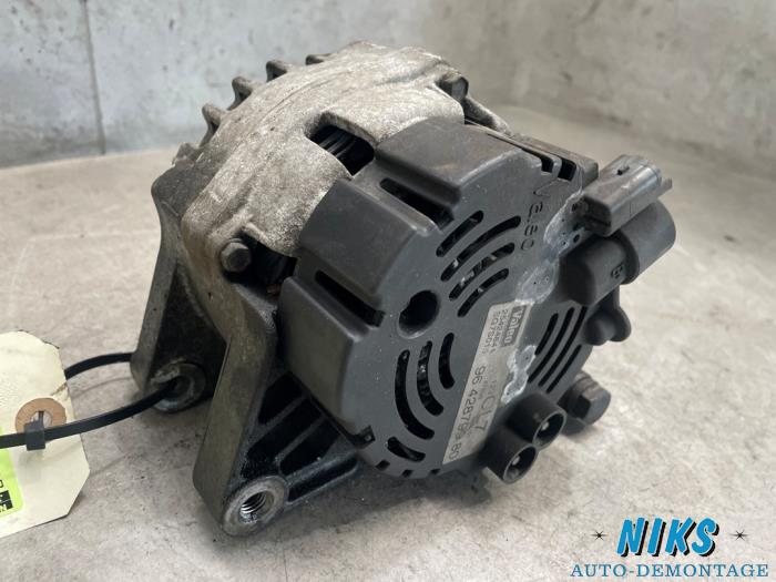 Dynamo from a Peugeot 206 (2A/C/H/J/S) 1.4 XR,XS,XT,Gentry 2002