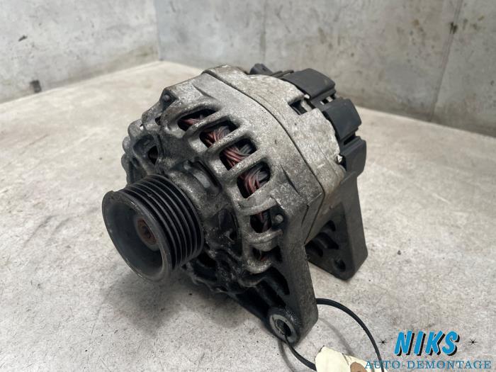 Dynamo from a Peugeot 206 (2A/C/H/J/S) 1.4 XR,XS,XT,Gentry 2002