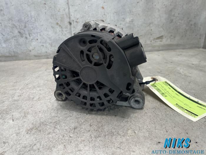 Dynamo from a Peugeot 206 (2A/C/H/J/S) 1.4 XR,XS,XT,Gentry 2002