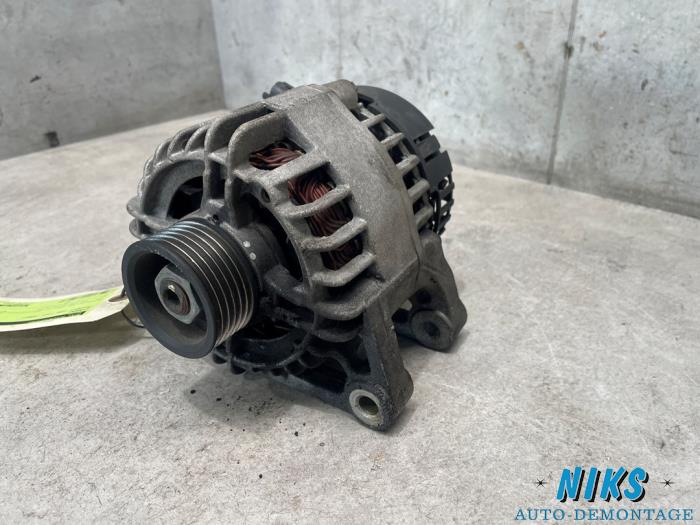 Dynamo from a Peugeot 206 (2A/C/H/J/S) 1.4 XR,XS,XT,Gentry 2002