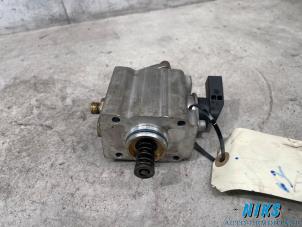 Usagé Pompe carburant mécanique Volkswagen Golf V (1K1) 1.6 FSI 16V Prix sur demande proposé par Niks autodemontage