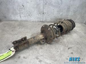 Usados Barra de amortiguador izquierda delante Opel Corsa C (F08/68) 1.2 16V Precio de solicitud ofrecido por Niks autodemontage