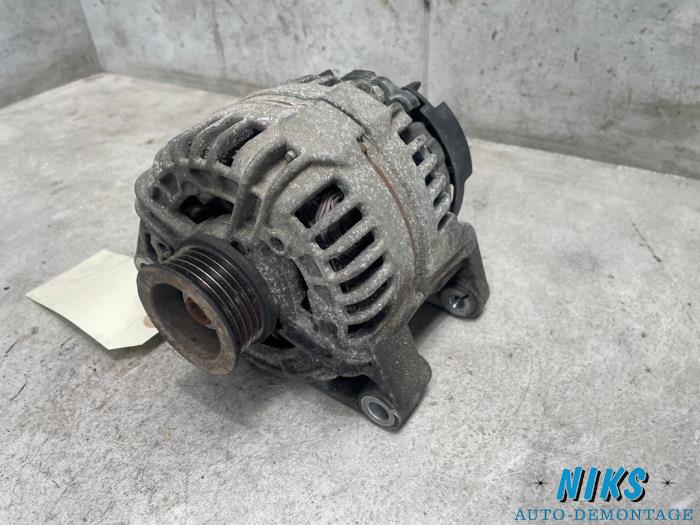 Dinamo de un Opel Astra H (L48) 1.4 16V Twinport 2004
