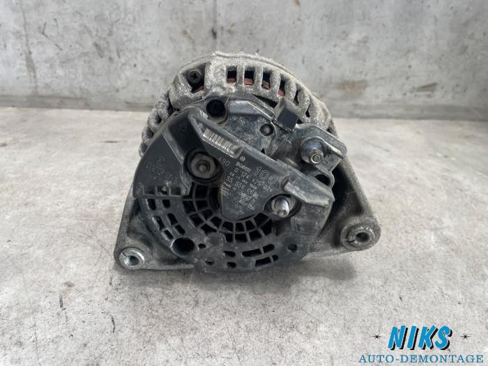 Dinamo de un Opel Astra H (L48) 1.4 16V Twinport 2004
