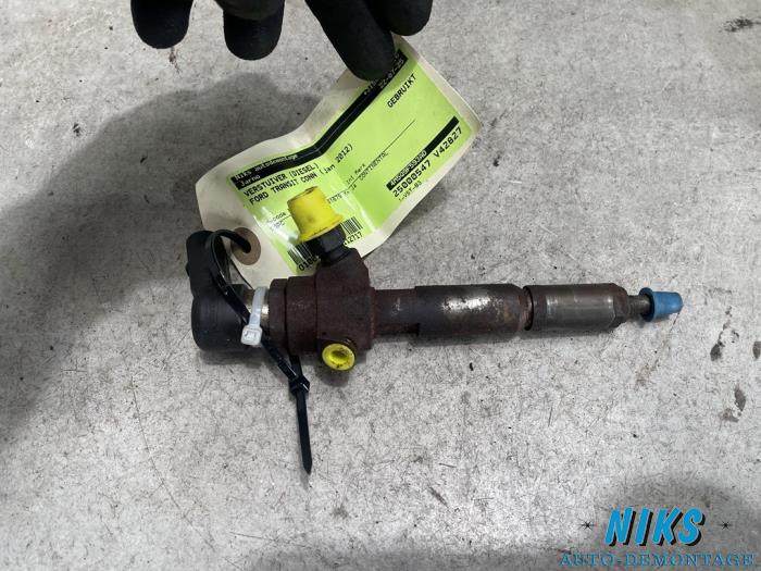 Usagé Injecteurs Ford Transit Connect 1.8 TDCi 90 DPF Prix sur demande proposé par Niks autodemontage