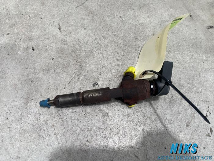 Usagé Injecteurs Ford Transit Connect 1.8 TDCi 90 DPF Prix sur demande proposé par Niks autodemontage