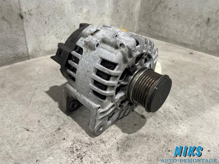 Used Dynamo Audi A3 (8L1) 1.8 20V Price on request offered by Niks autodemontage