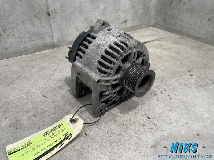 Gebrauchte Dynamo Renault Scénic II (JM) 2.0 16V Preis auf Anfrage angeboten von Niks autodemontage
