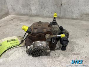 Gebrauchte Kraftstoffpumpe Mechanisch Renault Trafic New (FL) 2.0 dCi 16V 115 Preis auf Anfrage angeboten von Niks autodemontage