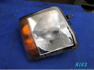Used Headlight, right Suzuki Wagon-R+ (SR) 1.0 16V Price on request offered by Niks autodemontage