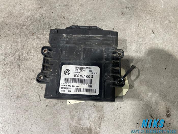 Used Automatic gearbox computer Volkswagen Passat (3C2) 2.0 FSI 16V Price on request offered by Niks autodemontage